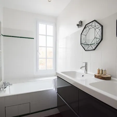 Trianon Versailles 3* Le Chesnay (Yvelines)