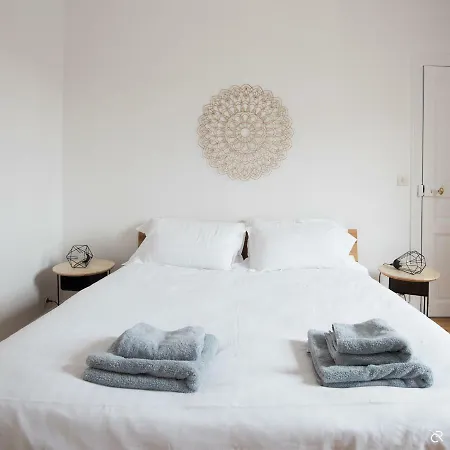 Trianon Versailles Oda ve Kahvaltı 3*